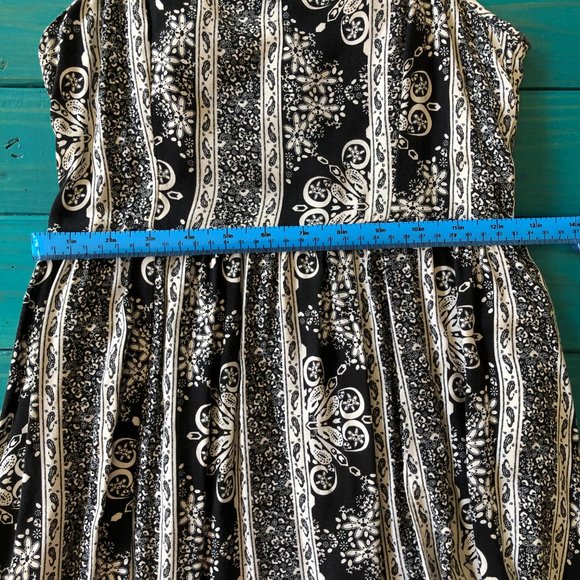 H&M Asymmetrical Black & White Paisley Dress with Adjustable Spaghetti Straps - Picture 12 of 13